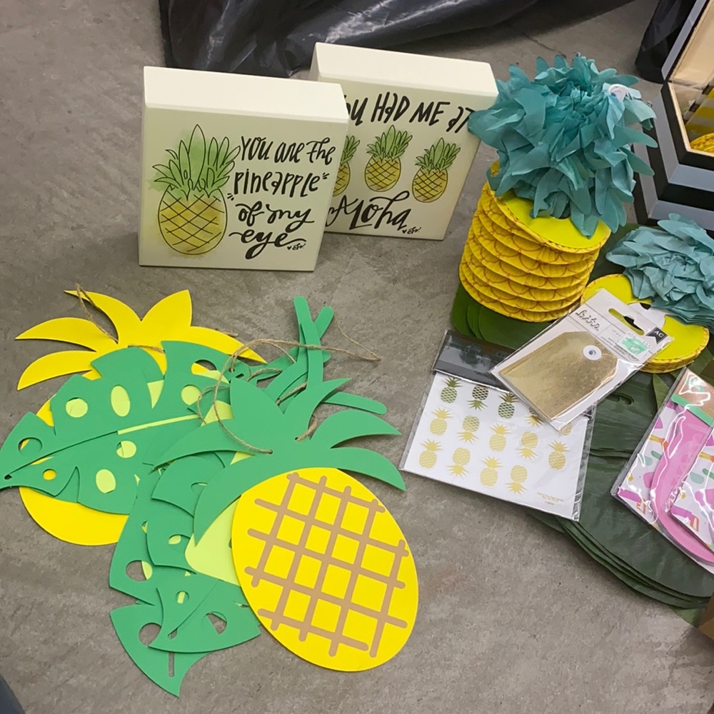 Pineapple Party Supplies